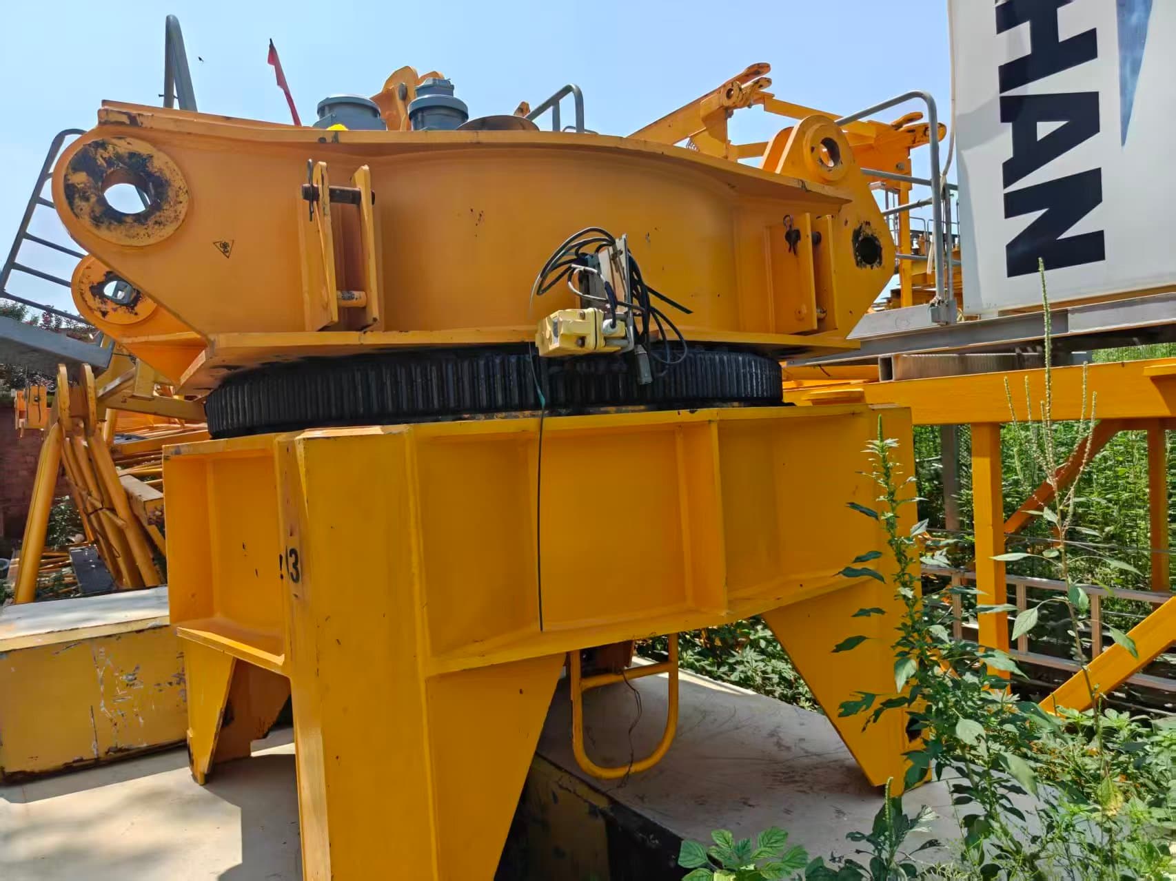 2020 Used DAHAN 6015-8 Flat-Top Tower Crane 6
