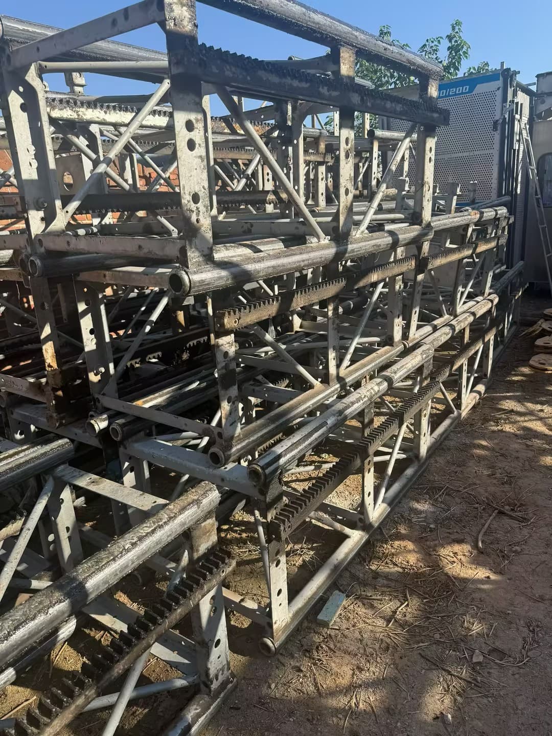 2021/2022 Used Dahan Construction Hoist 6