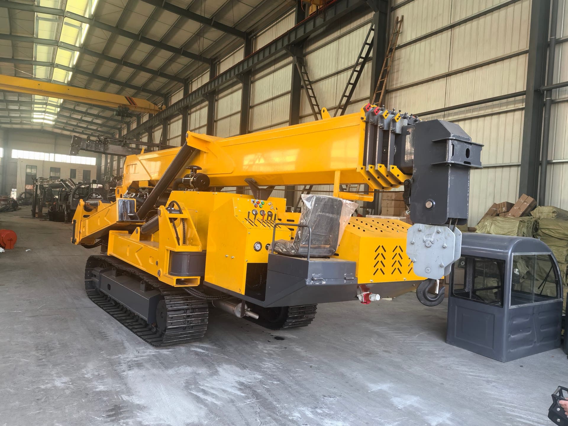 New Jiusheng 12 Ton and 16 Ton Spider Crane 4