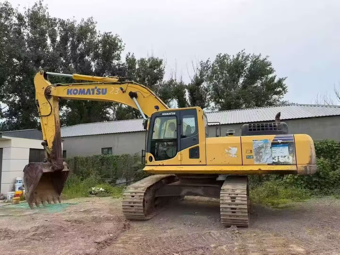 2018 Used Komatsu PC360-8Mo Excavator - Original Paint New Undercarriage 9