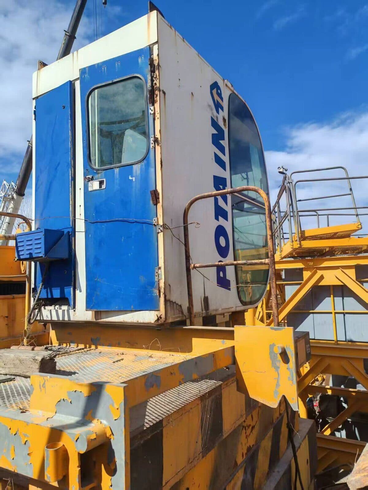 Potain MC 480 High-Capacity Hammerhead Tower Crane