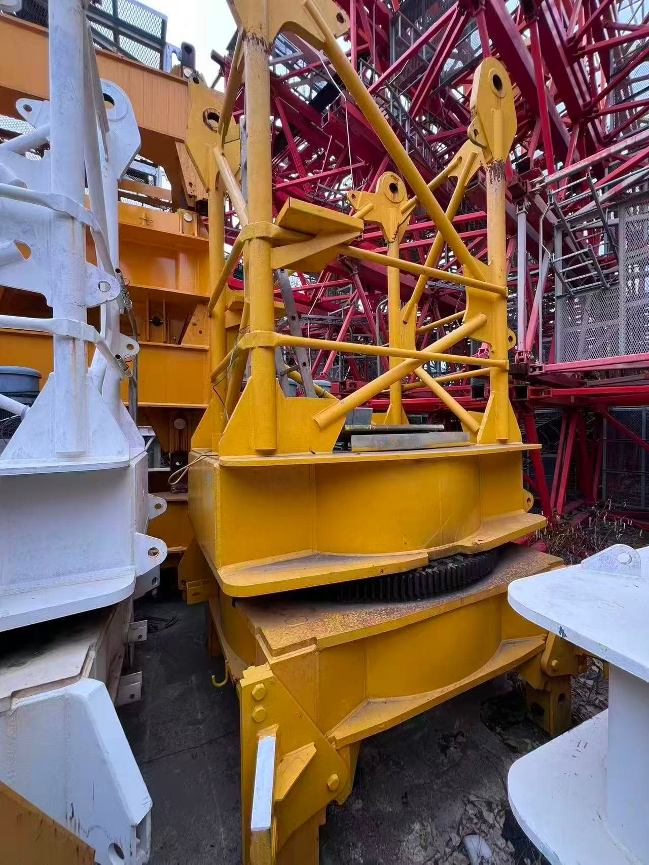 2014 Used Potain MCR225 Luffing Jib Tower Crane