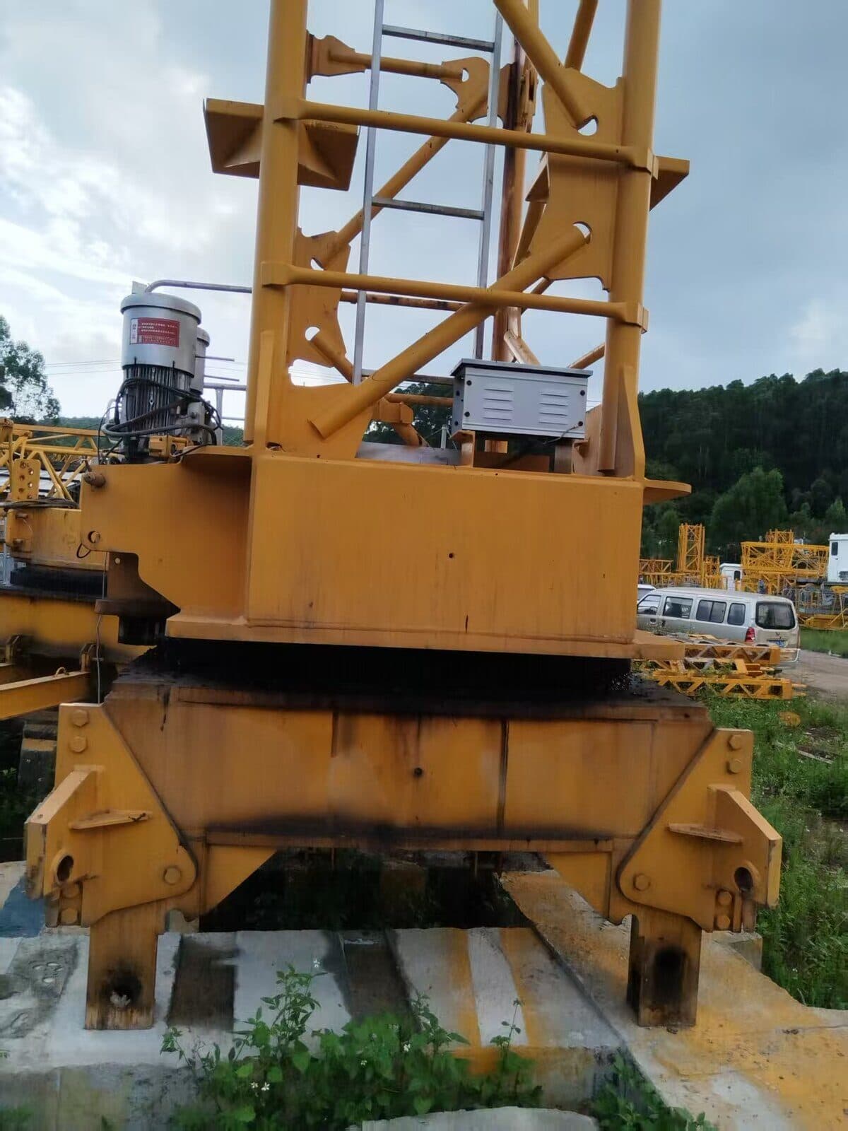 Potain MCT 370 Flat-Top Tower Crane 6