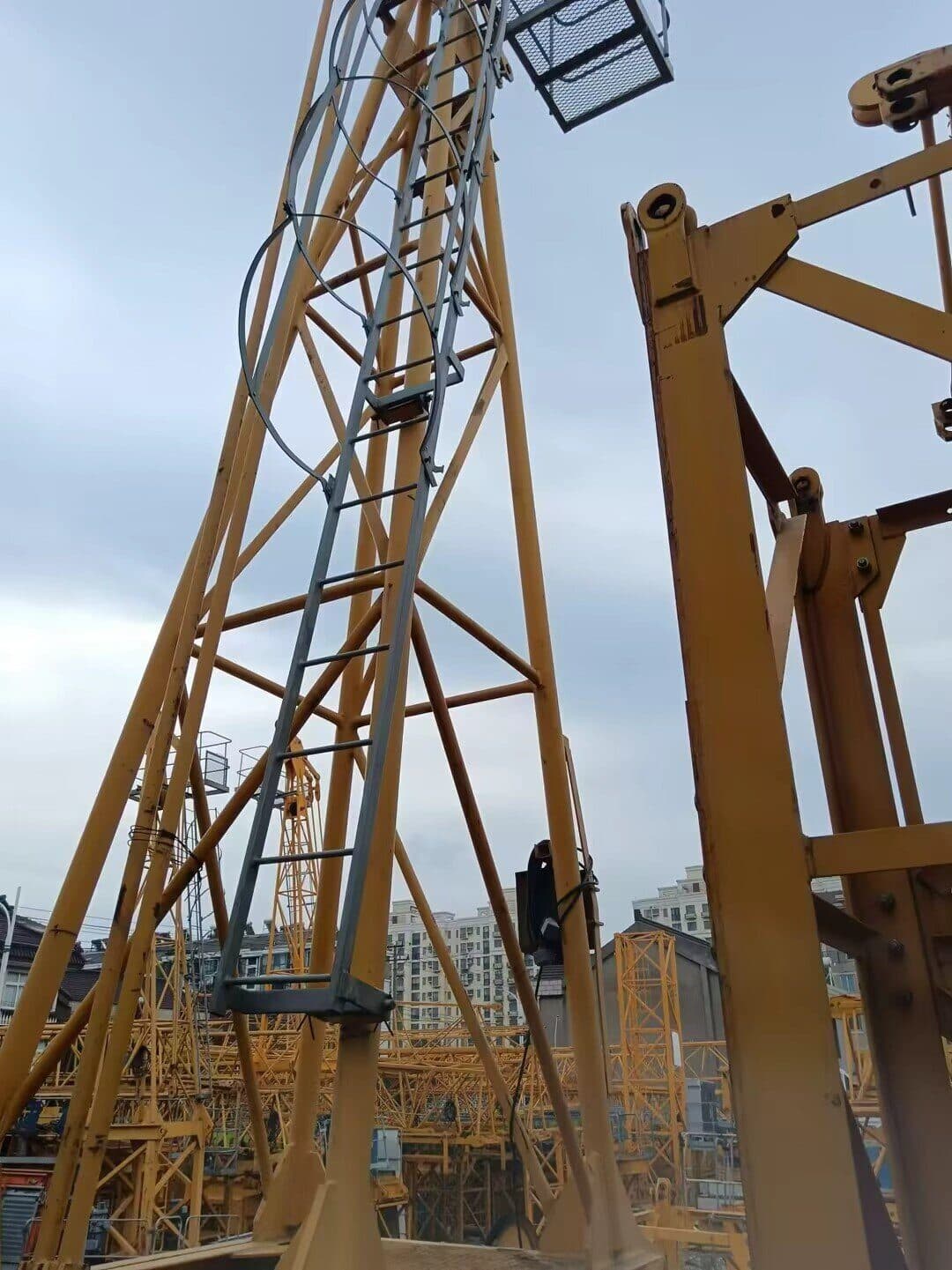TIANYUN QTZ6016-10 Flat-Top Tower Crane