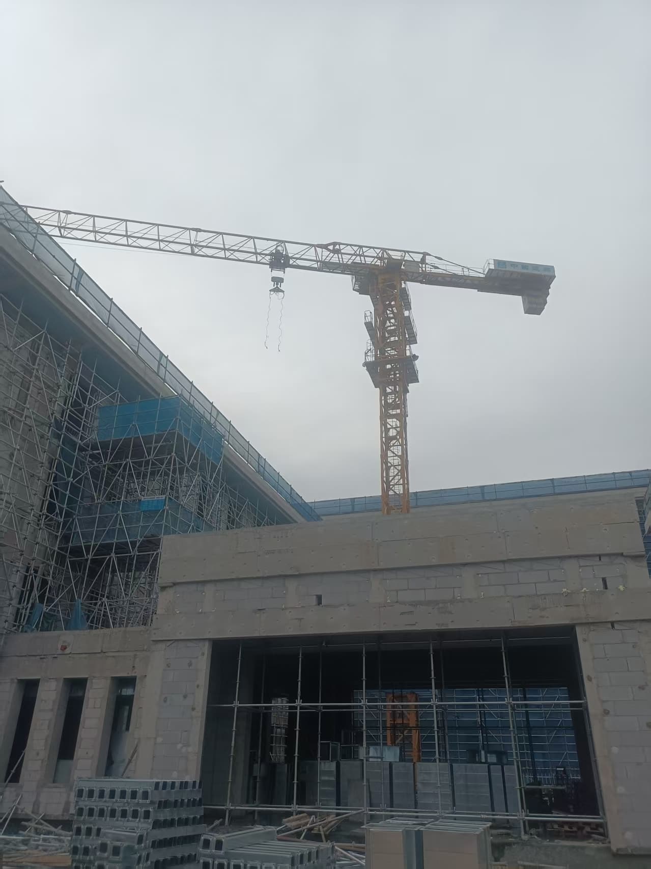 2020 Used XCMG 6015-8 Flat-Top Tower Crane with L46 Mast Section 8