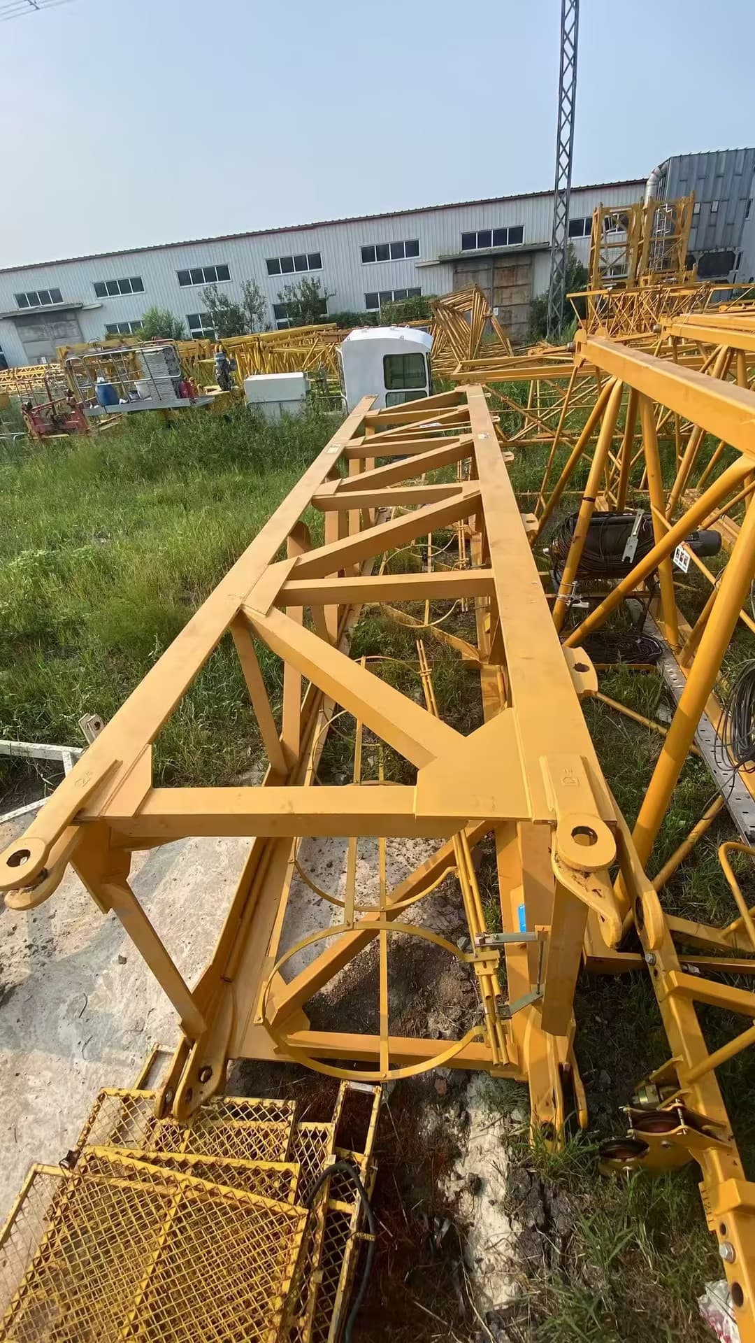 2025 Used XCMG 6515-10 Flat-Top Tower Crane 3