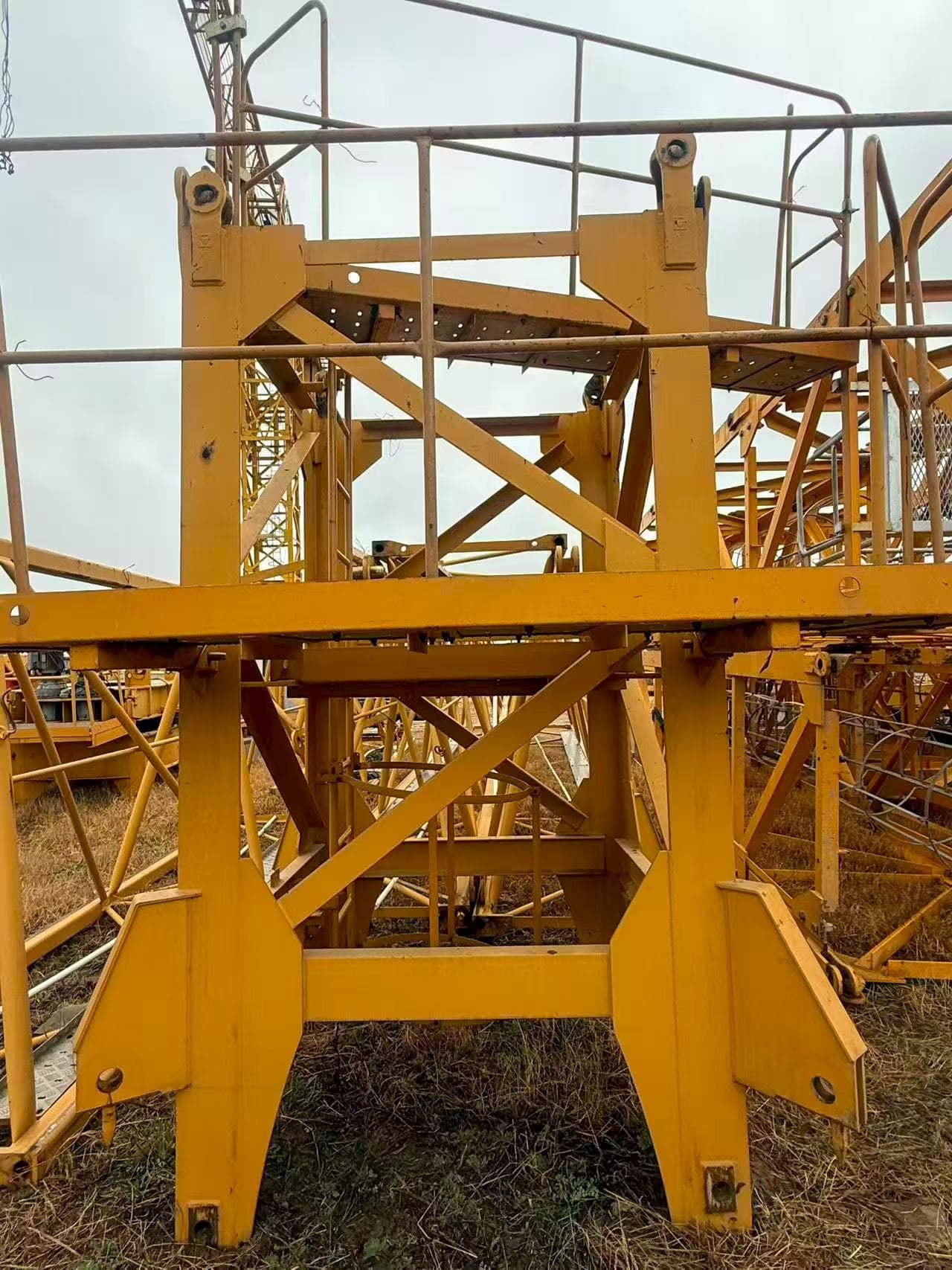2020 Used XCMG 6515-10 Flat-Top Tower Crane with L46 Mast Section 8