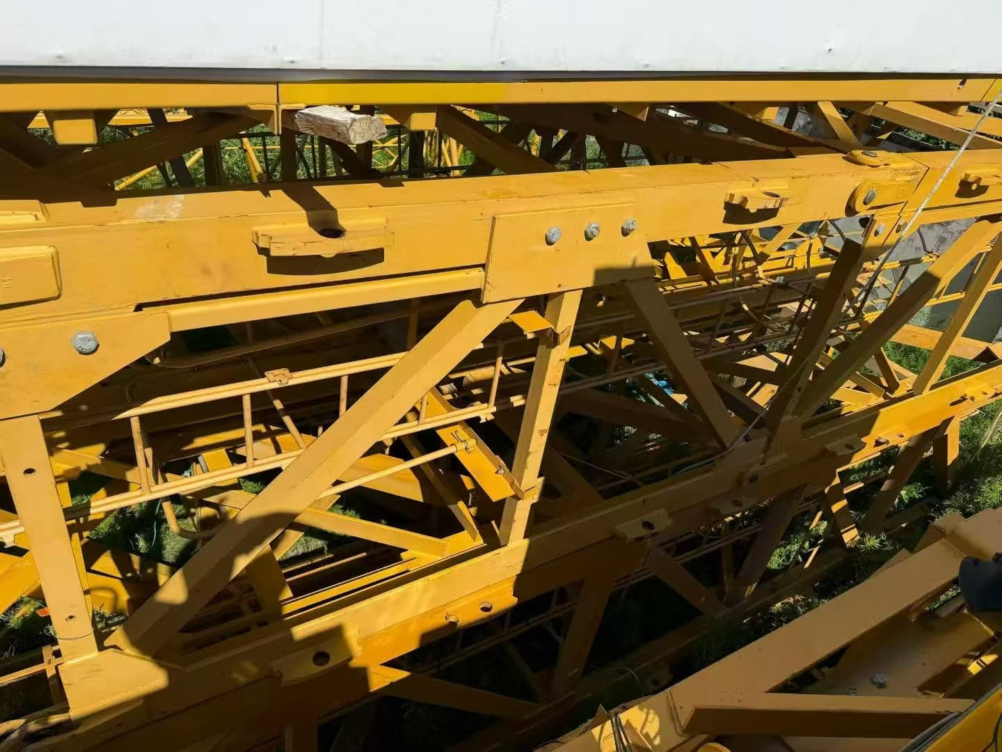 2021 Used XCMG 6515-10 Flat-Top Tower Crane with L46 Mast Section 3