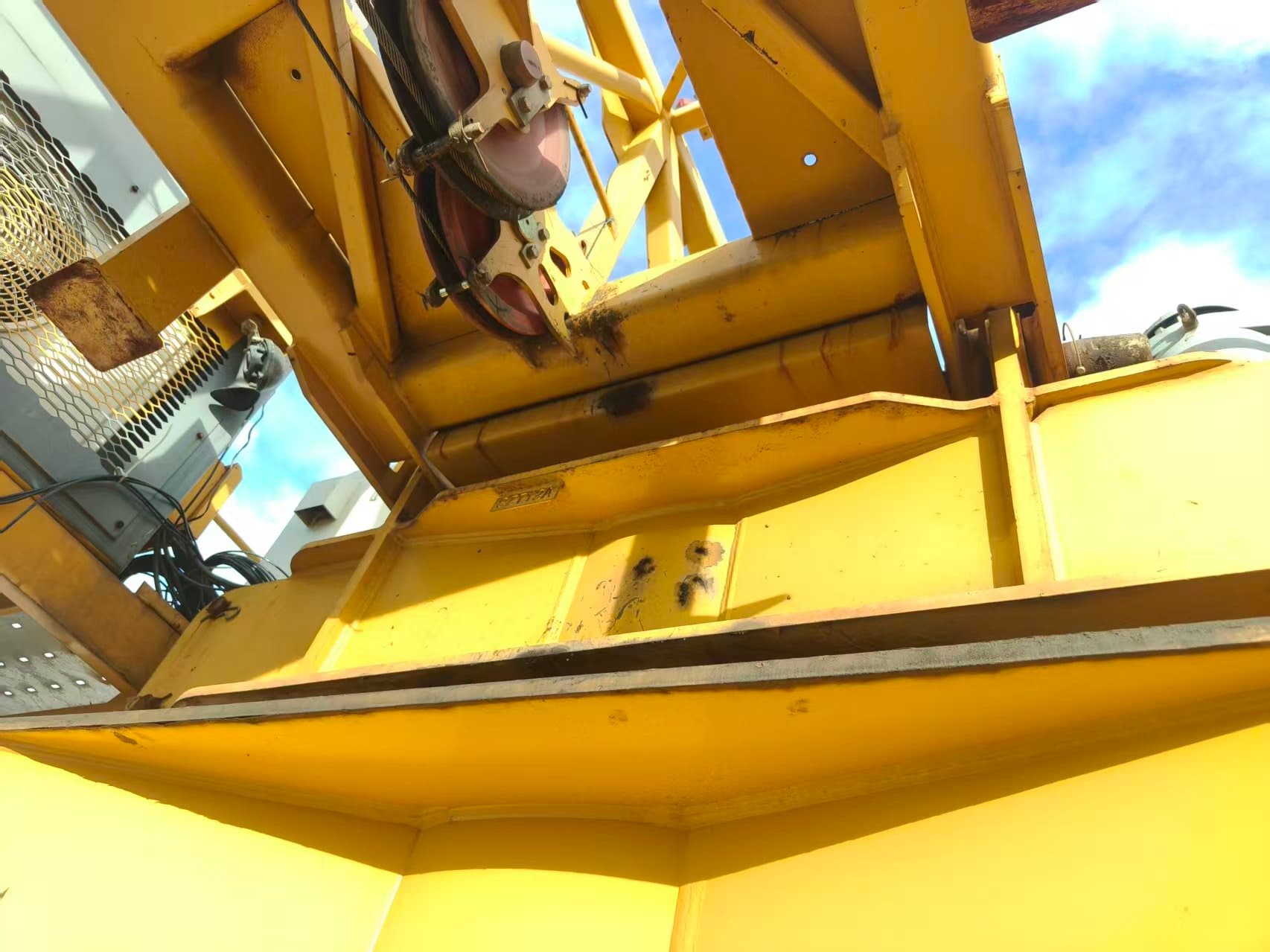 2021 Used XCMG 7018-10S Flat-Top Tower Crane with 36B Mast Section 8