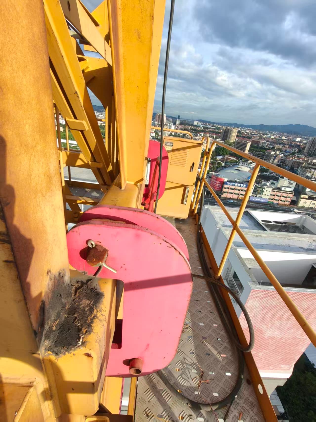 2021 Used XCMG 7018-10S Flat-Top Tower Crane with 36B Mast Section 13