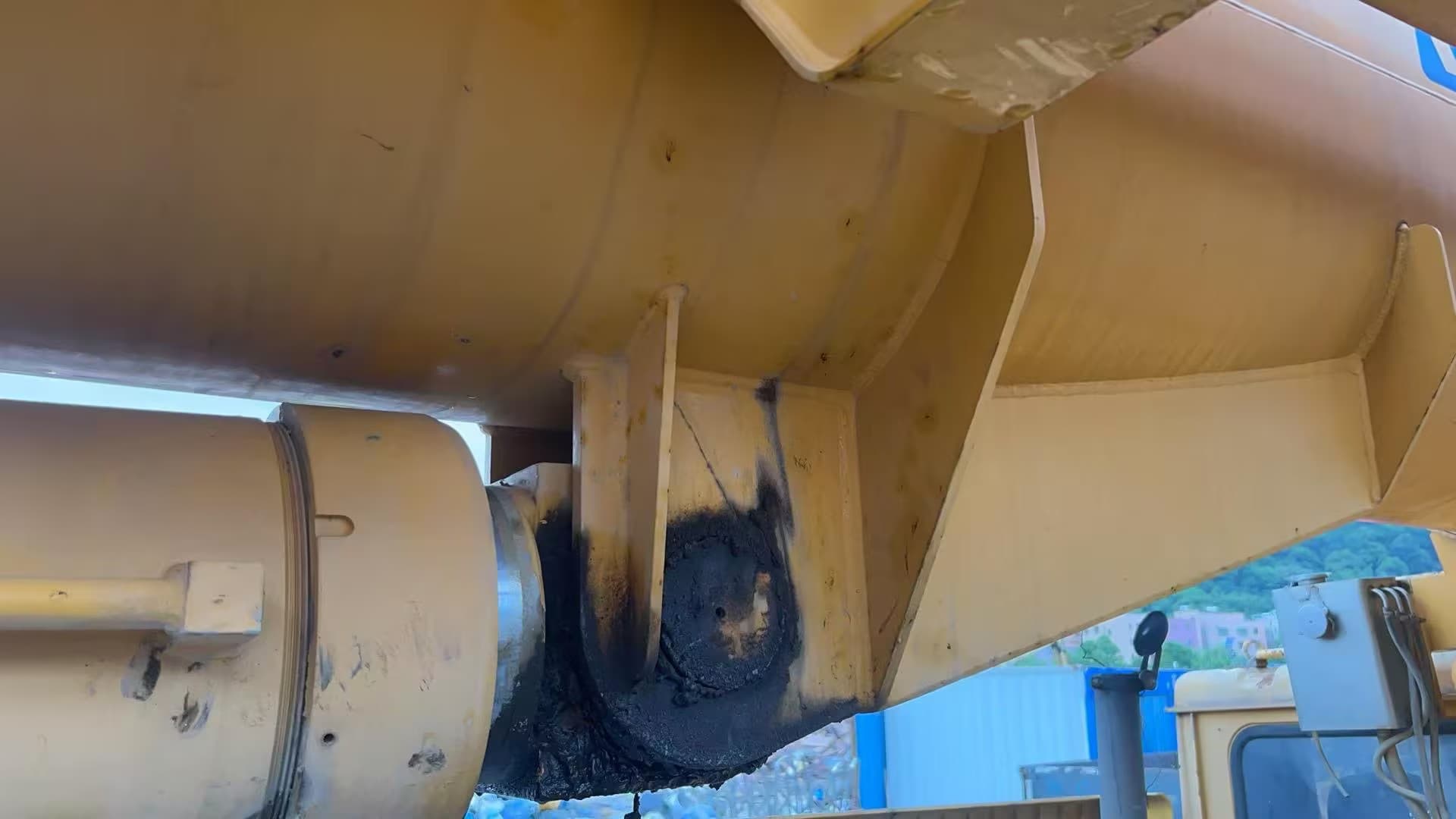 2010 Used XCMG 70KA Truck Crane 15