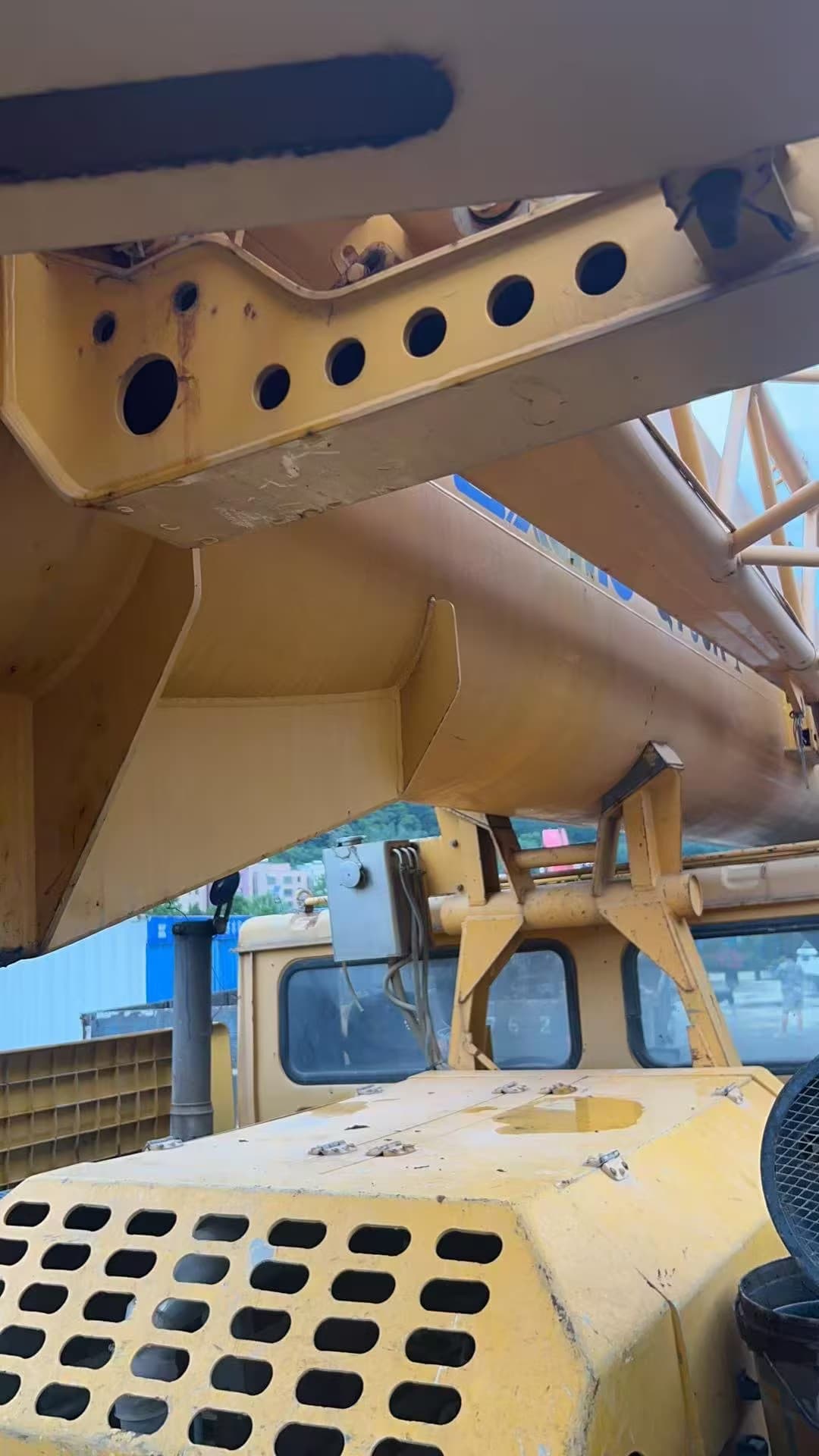 2010 Used XCMG 70KA Truck Crane 16
