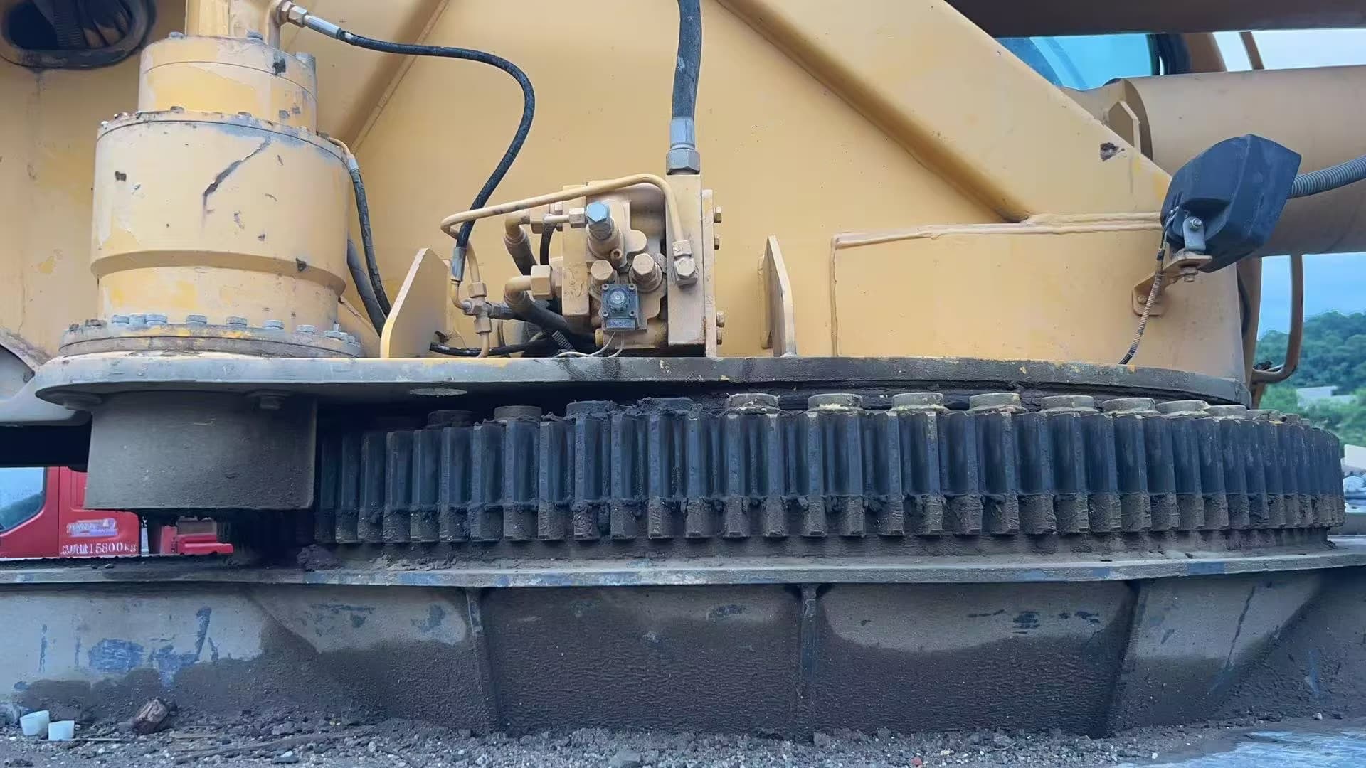 2010 Used XCMG 70KA Truck Crane 27