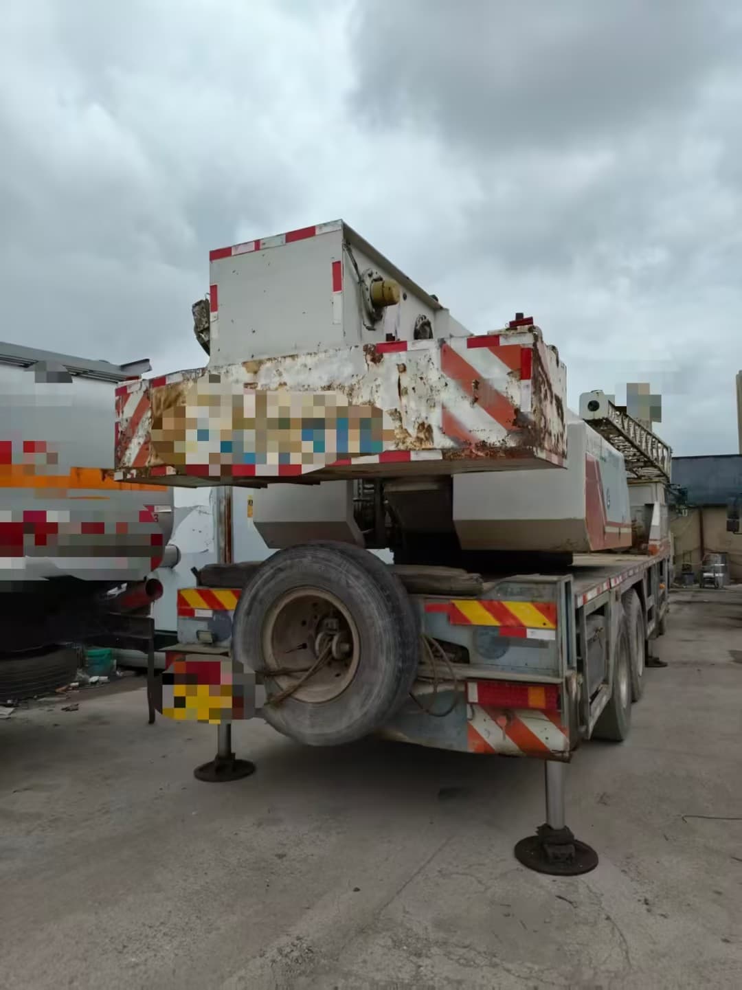 2010 Used ZOOMLION 25 Ton Truck Crane 6