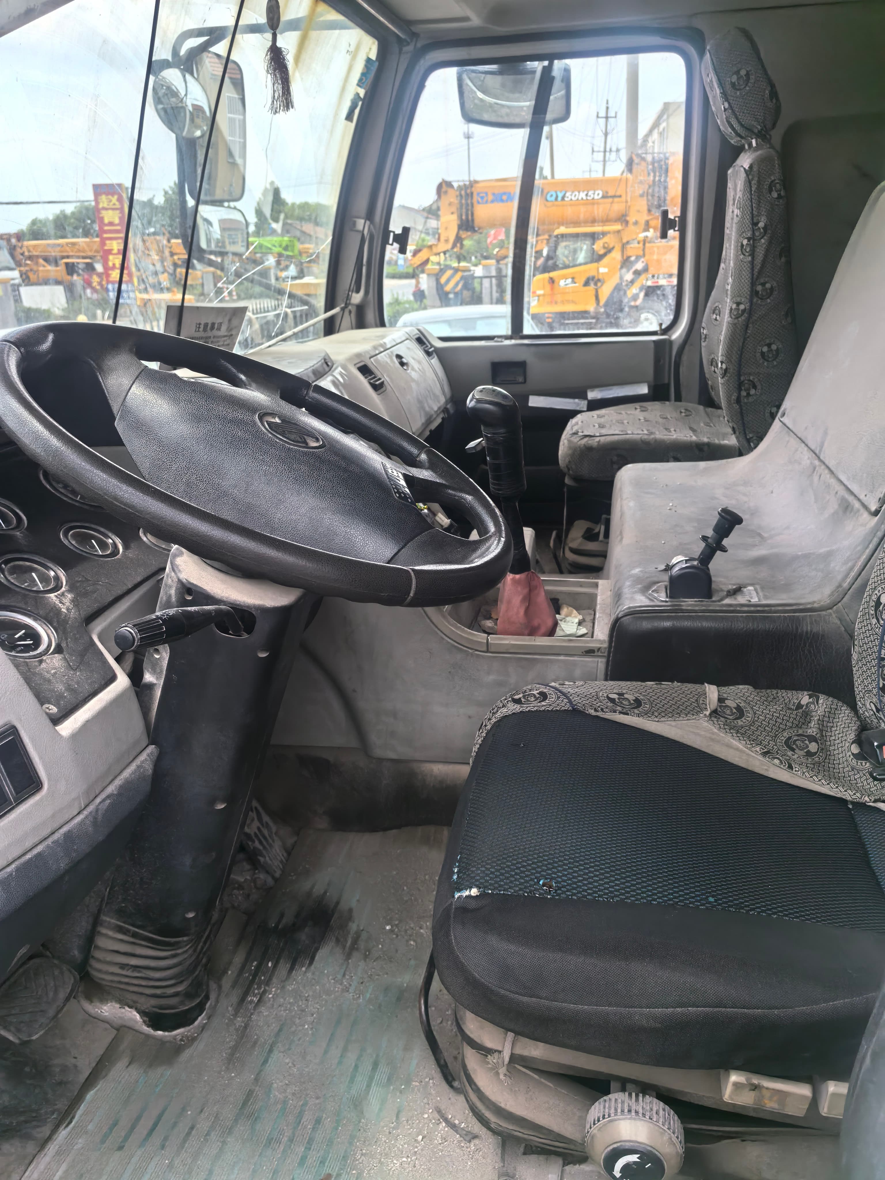 2010 Used ZOOMLION 50 Ton Truck Crane 7