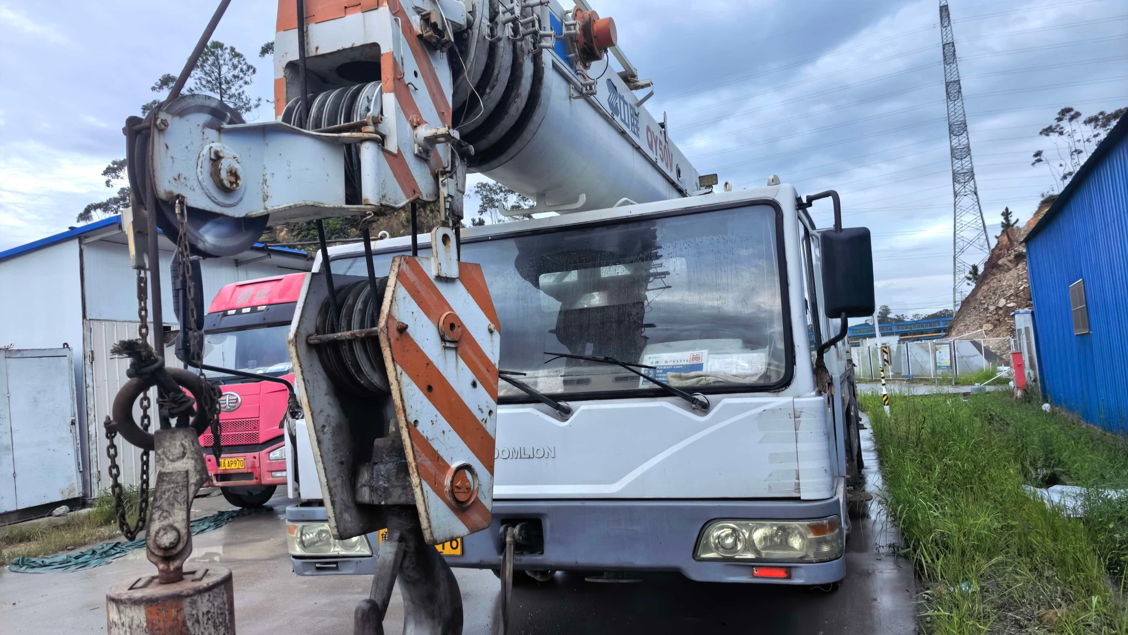 2013 Used ZOOMLION QY50V5 50 Ton Truck Crane