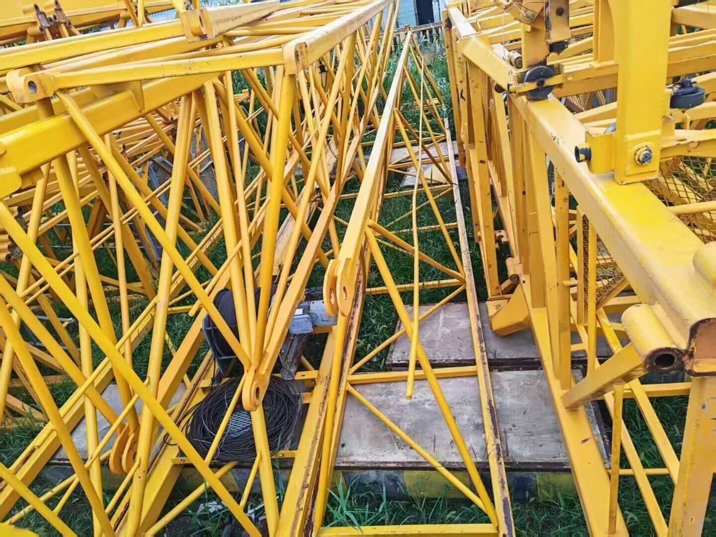 ZOOMLION W6013-6A Flat-Top Tower Crane 2