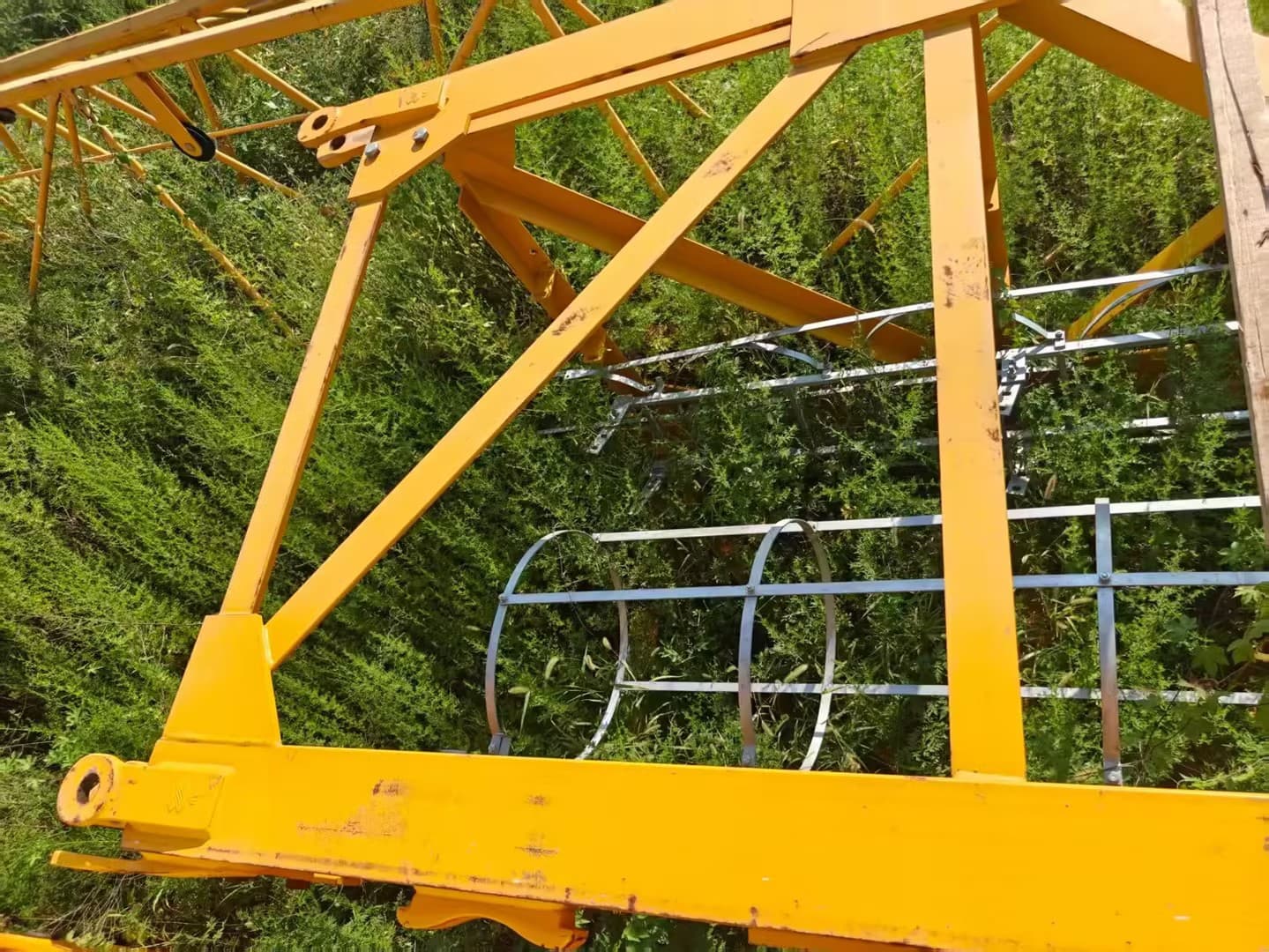 2020 Used ZOOMLION W6017-10E Flat-Top Tower Crane 4