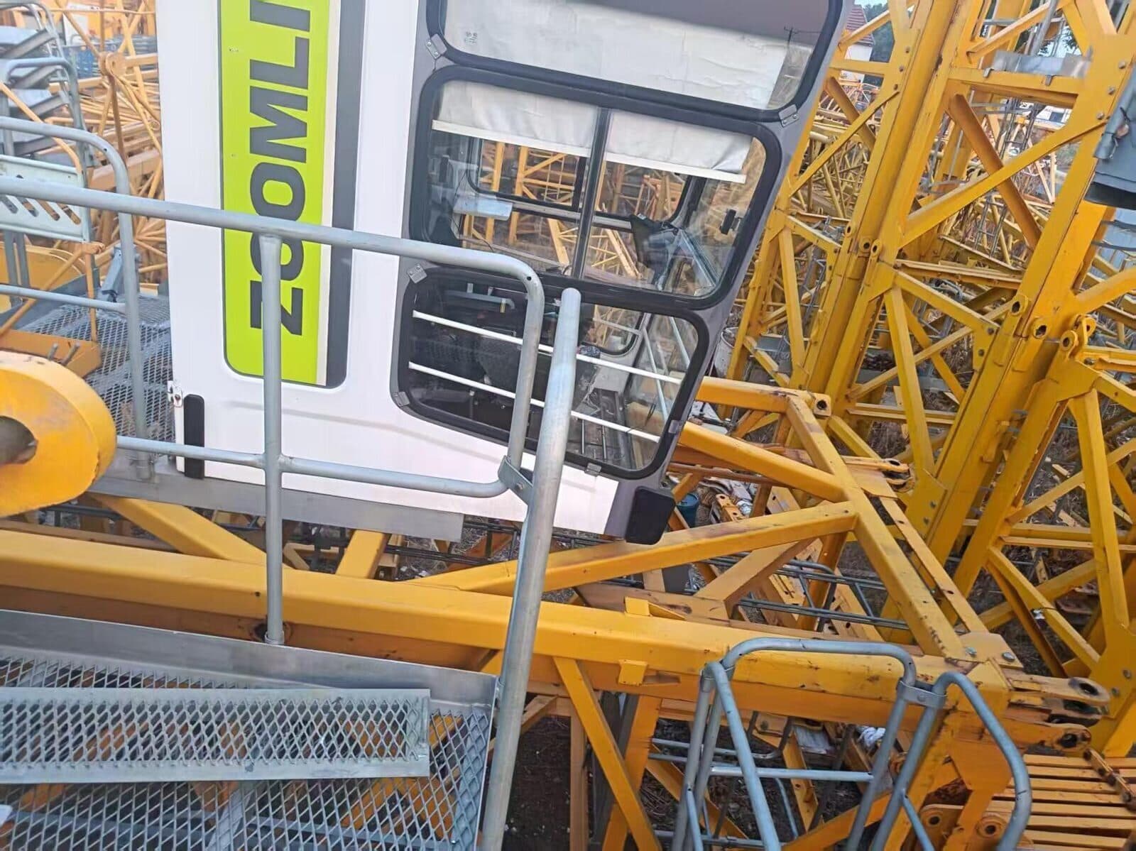 ZOOMLION W7020-12E Flat-Top Tower Crane