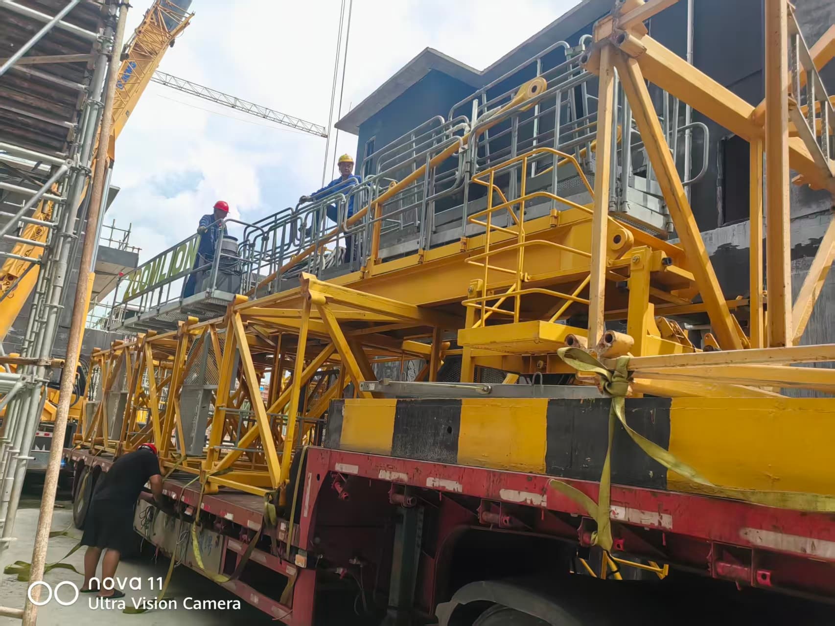 2021 Used ZOOMLION WA6017-10B Flat-Top Tower Crane