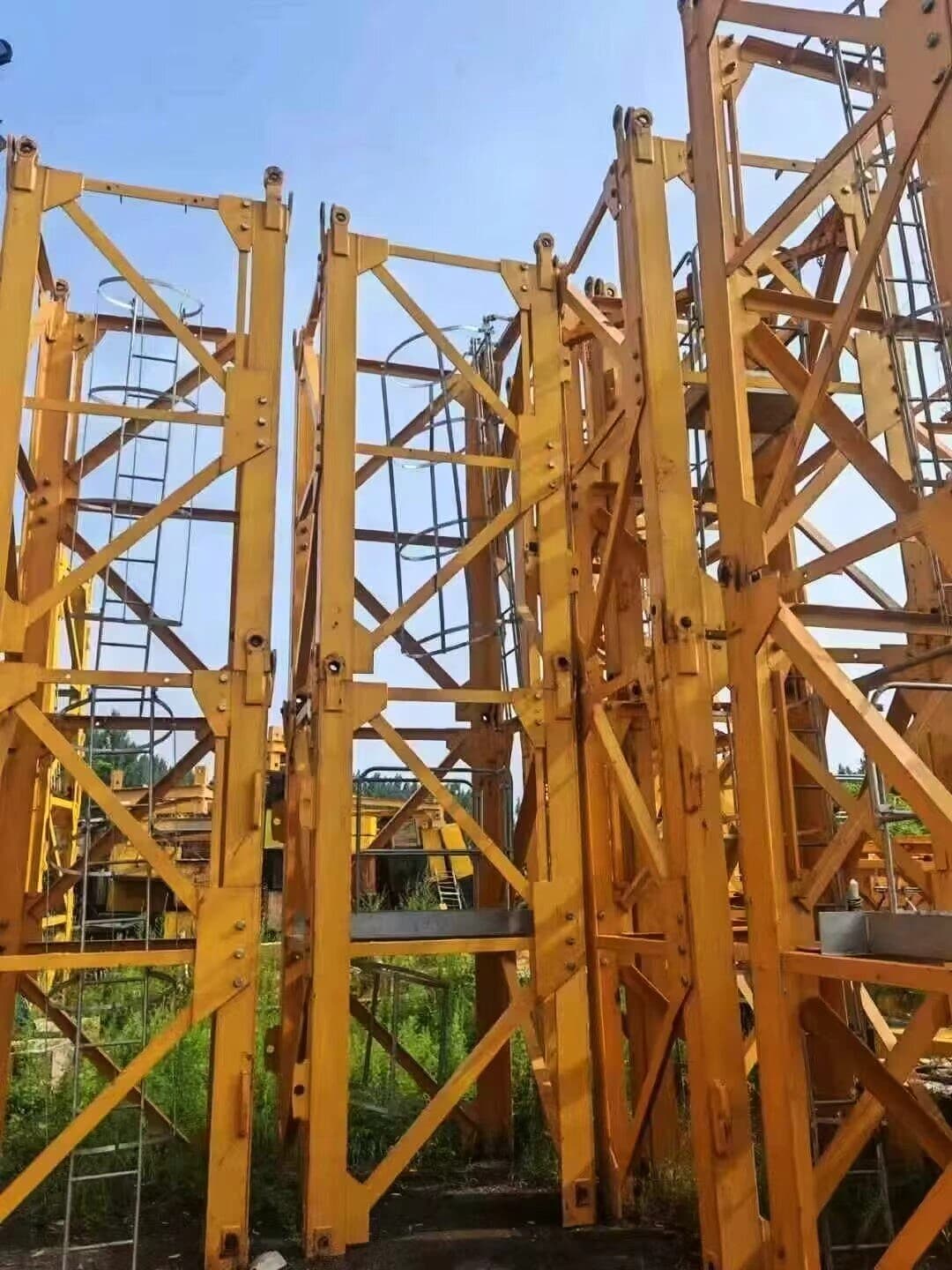 SCM QTZ6015-8 Flat-Top Tower Crane 3