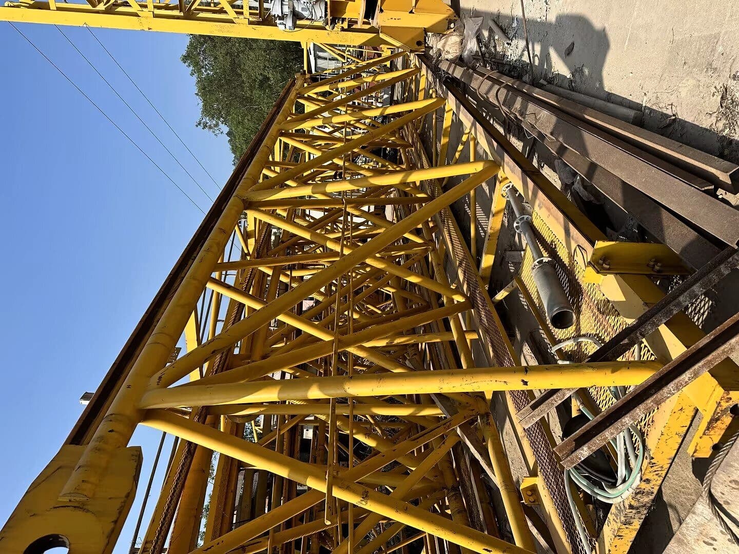 SCM QTZ7015-10 Flat-Top Tower Crane 1