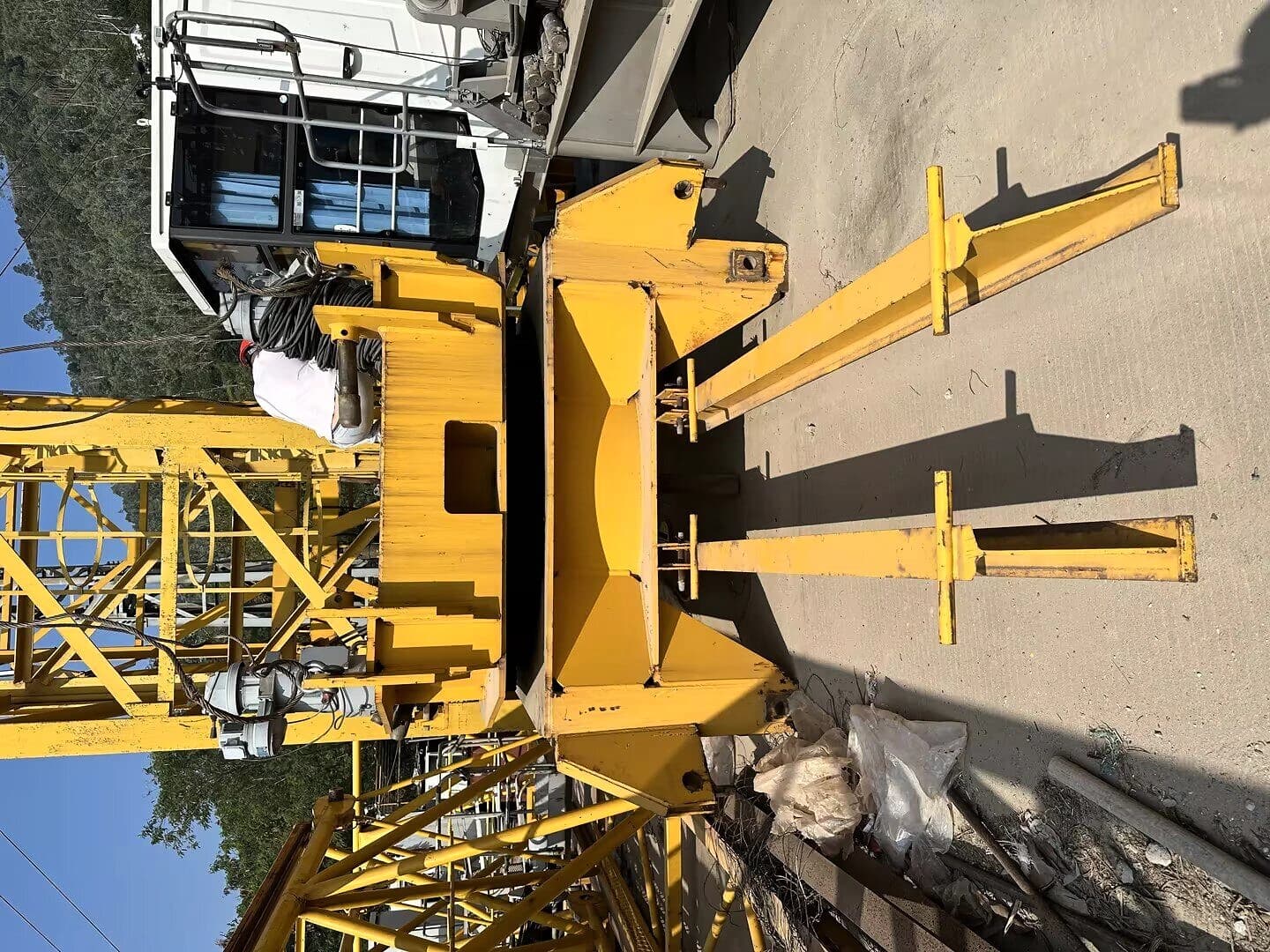 SCM QTZ7015-10 Flat-Top Tower Crane 3