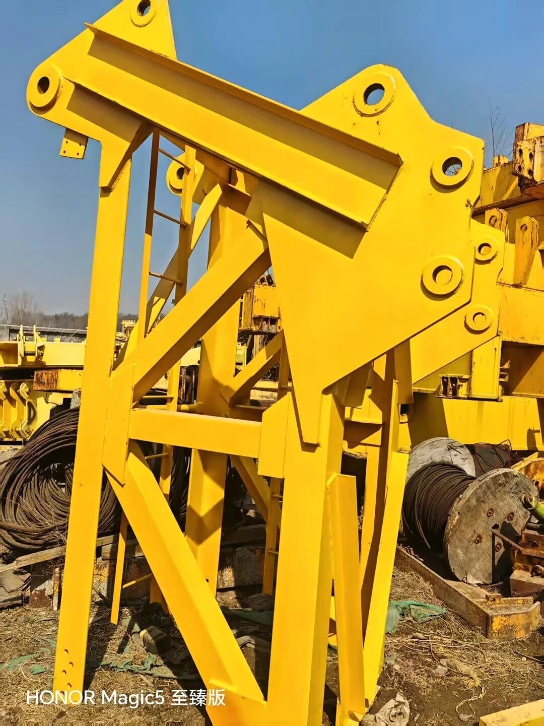 SCM4015-6 Luffing Jib Tower Crane 3