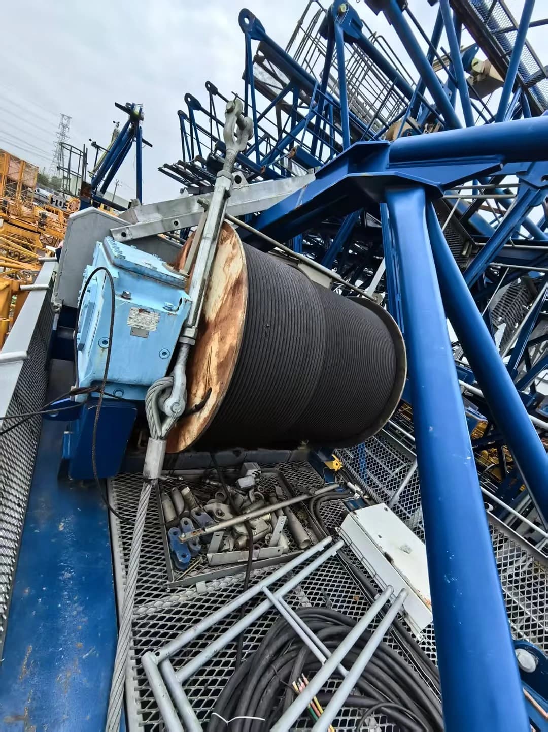 Used COMANSA 7427-18 (21CM335) Flat-Top Tower Crane 4