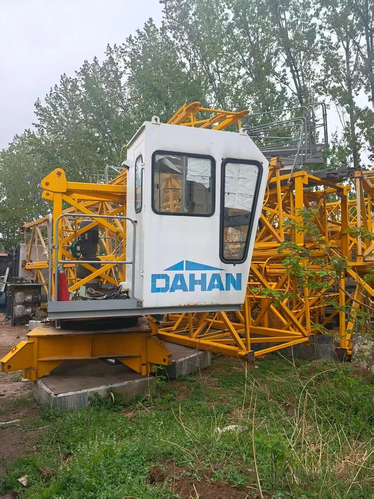 DAHAN QTZ5013-5 Flat-Top Tower Crane 3