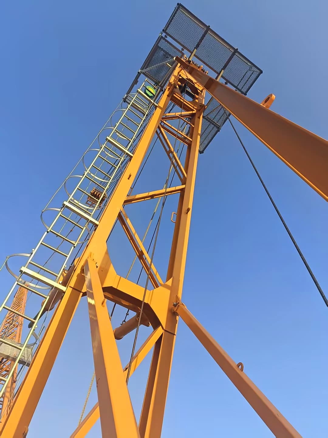 Used JIANGHAN 10 Ton Luffing Jib Tower Crane 6