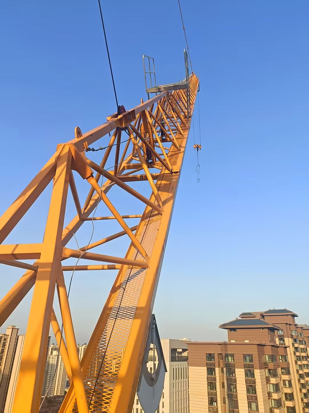 Used JIANGHAN 10 Ton Luffing Jib Tower Crane 8