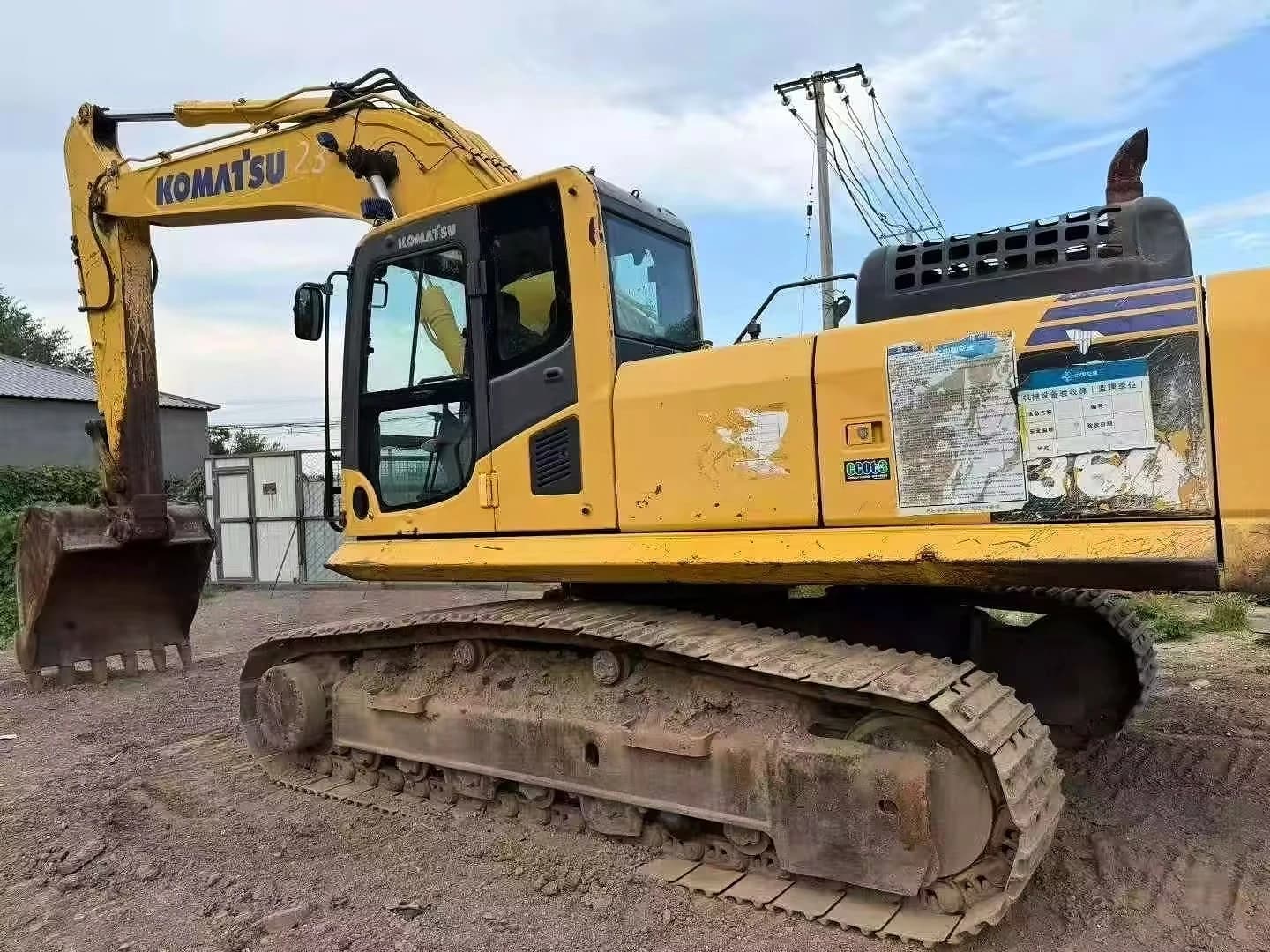 Used Komatsu PC360-8Mo Excavator - Original Paint New Undercarriage 3