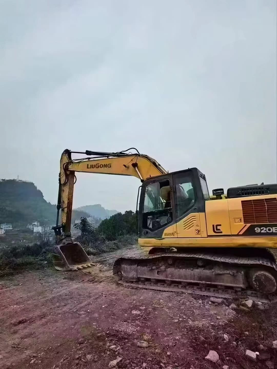 Used LIUGONG 920 Excavator 6