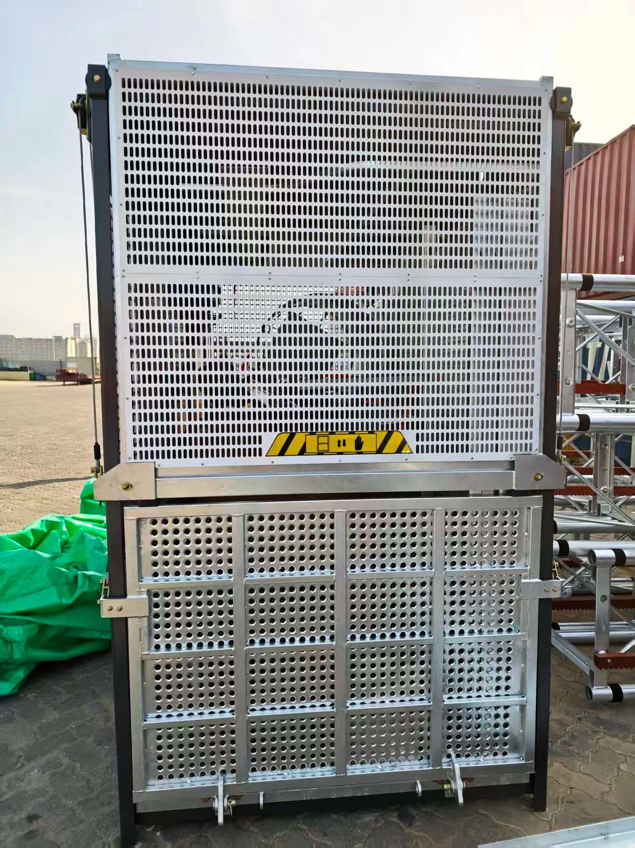 Brand-New ZOOMLION Construction Hoist 7