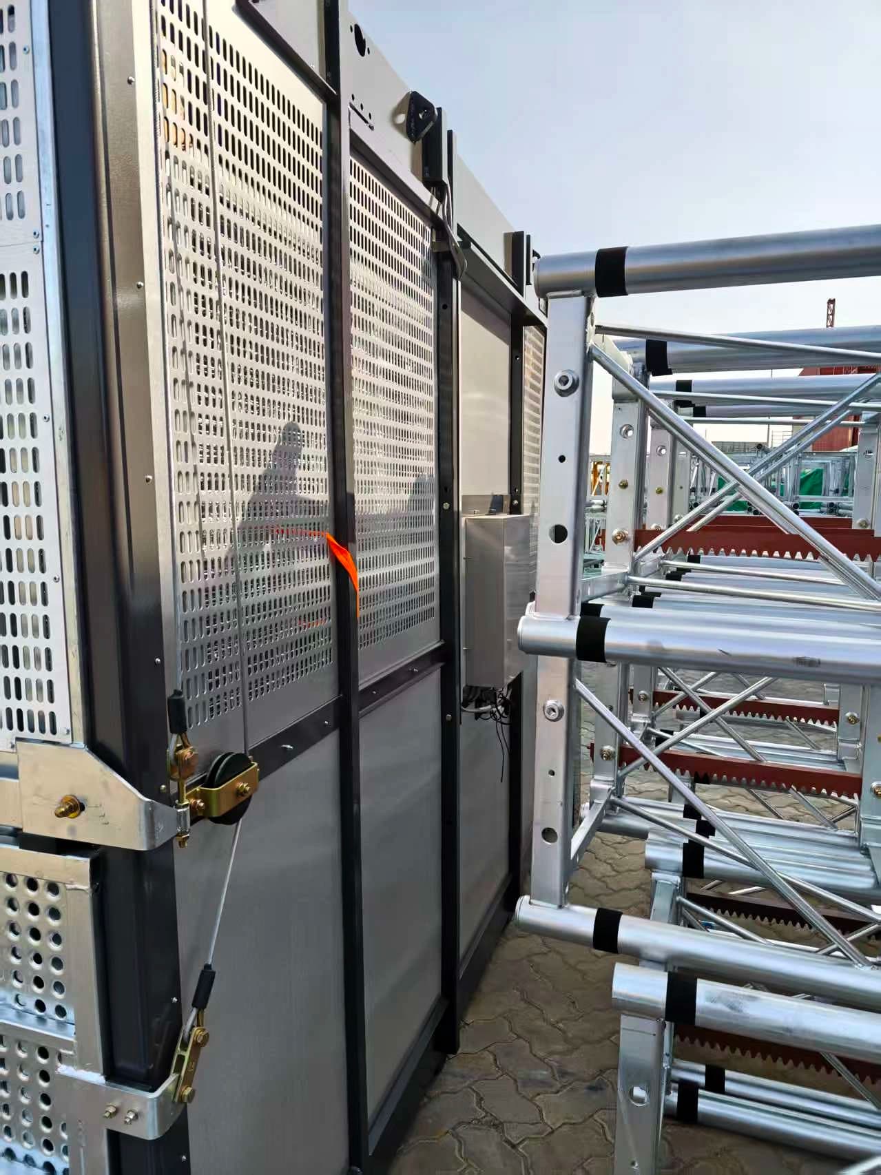 Brand-New ZOOMLION Construction Hoist 8