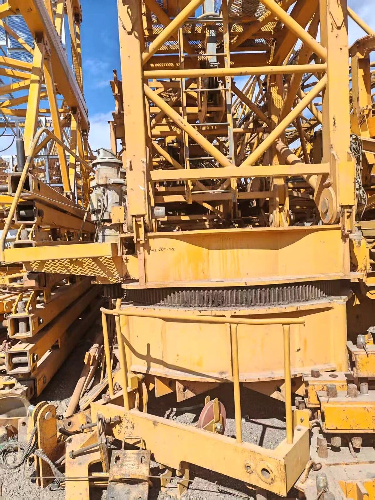Potain MC 480 High-Capacity Hammerhead Tower Crane 3
