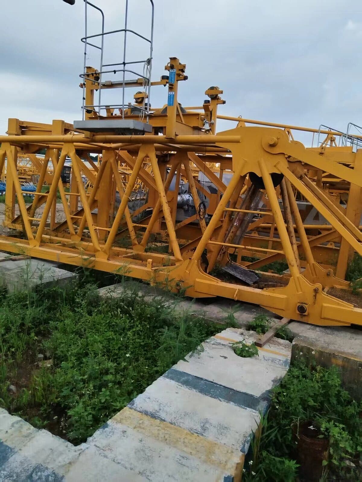 Potain MCT 370 Flat-Top Tower Crane 3