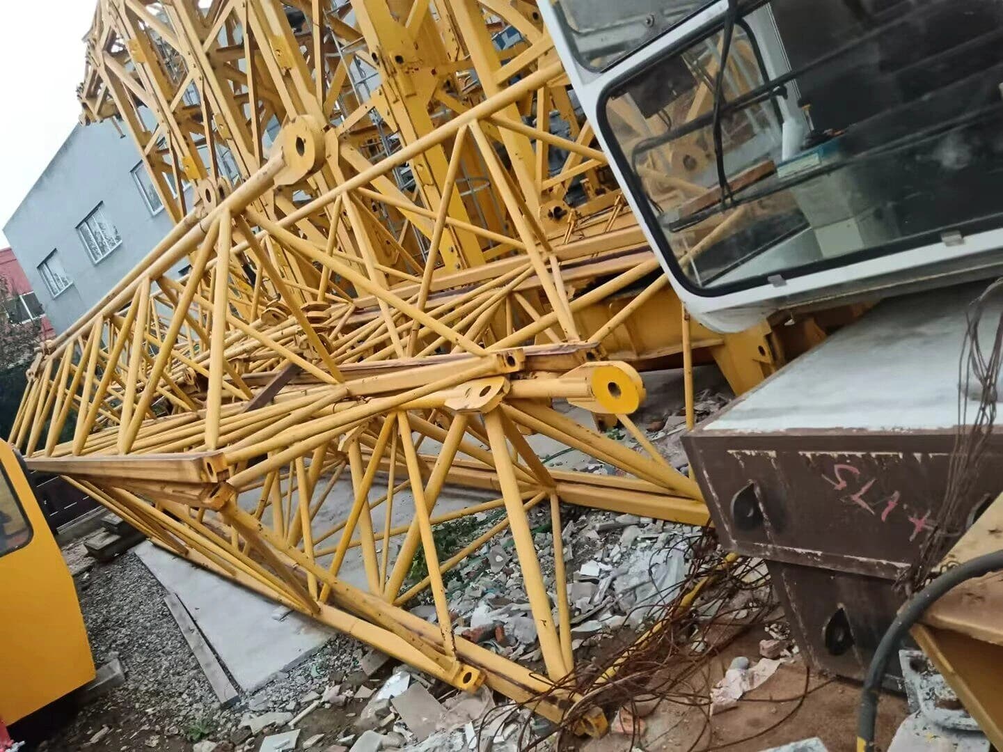 TIANYUN QTZ6016-10 Flat-Top Tower Crane 2