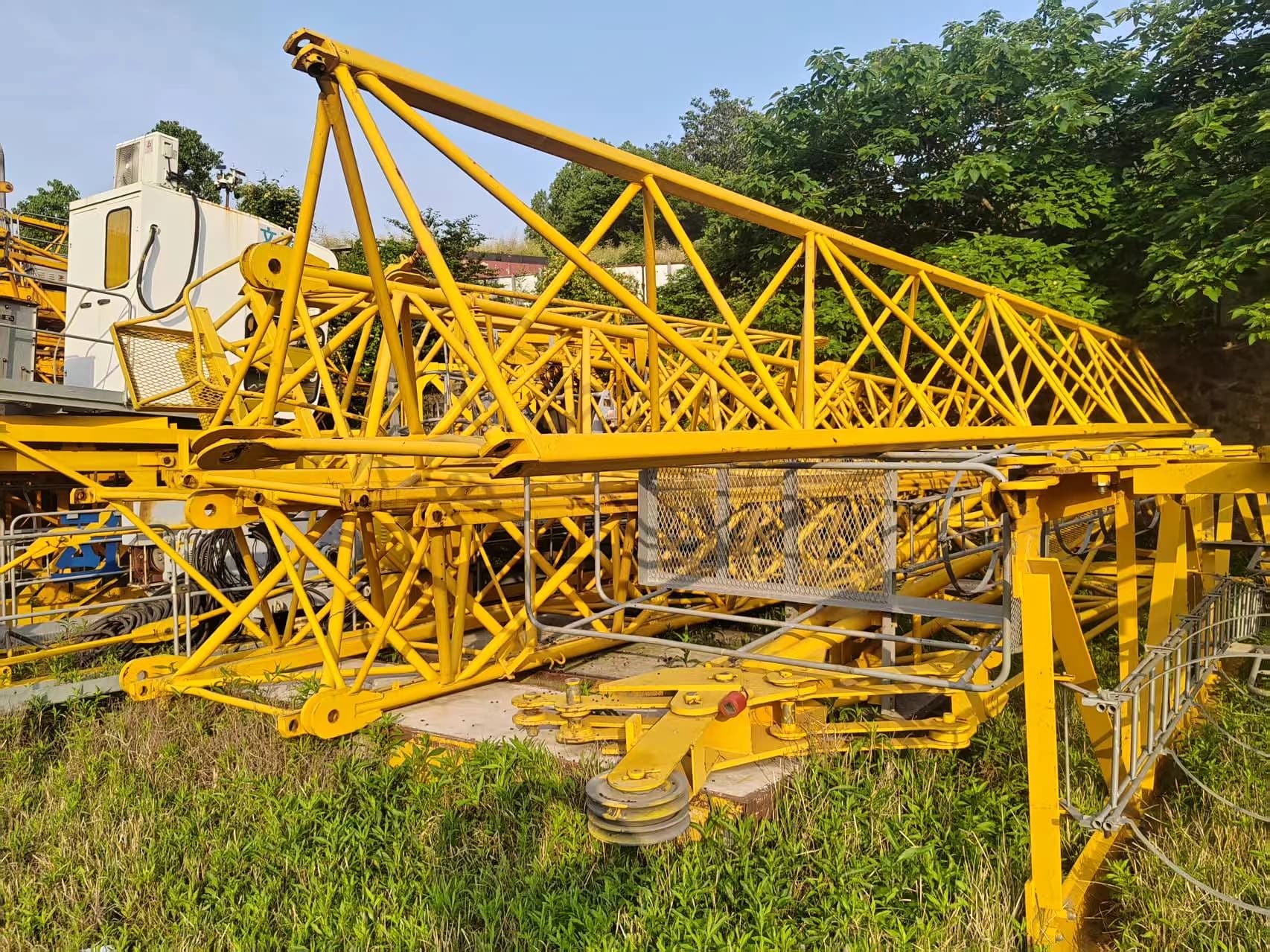 Used TIANYUN 6513-8 Flat-Top Tower Crane 3