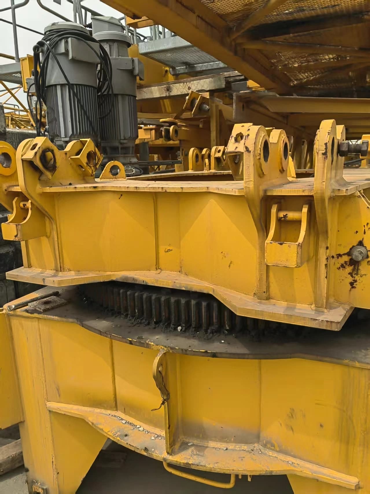 Used TIANYUN 6513-8 Flat-Top Tower Crane 9