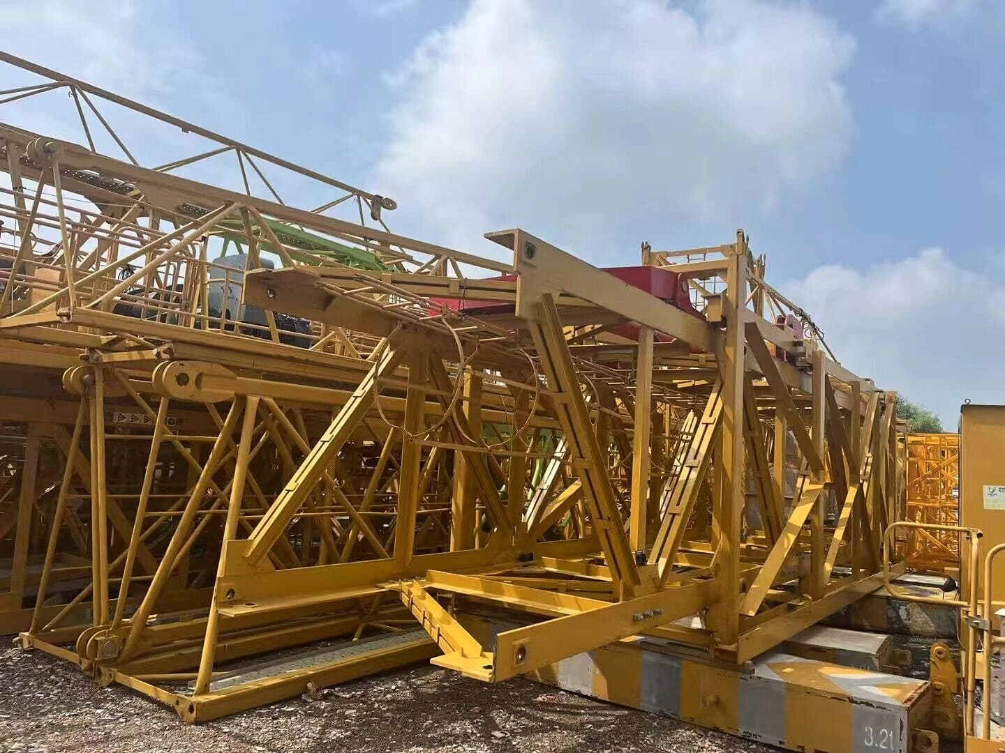 XCMG XGT7020-12 Flat-Top Tower Crane 3