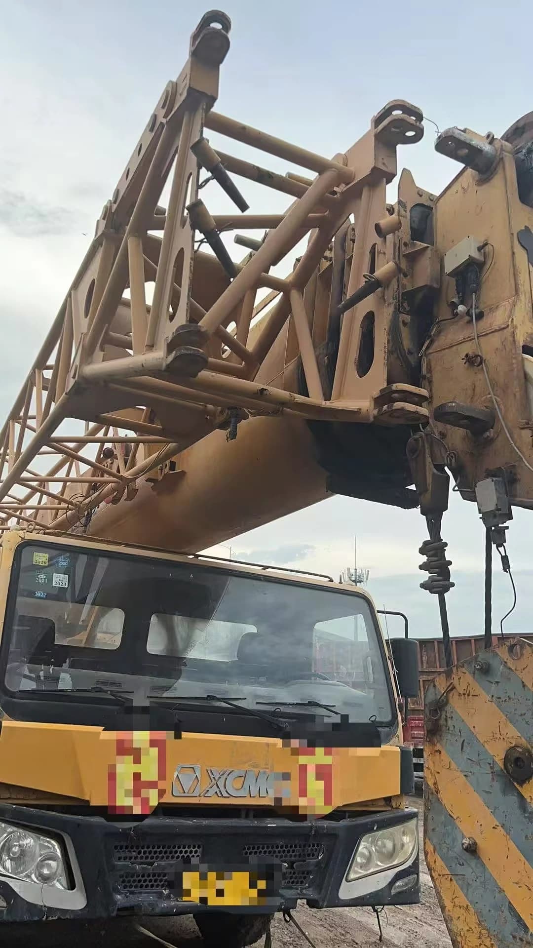 Used XCMG 70KA Truck Crane 12