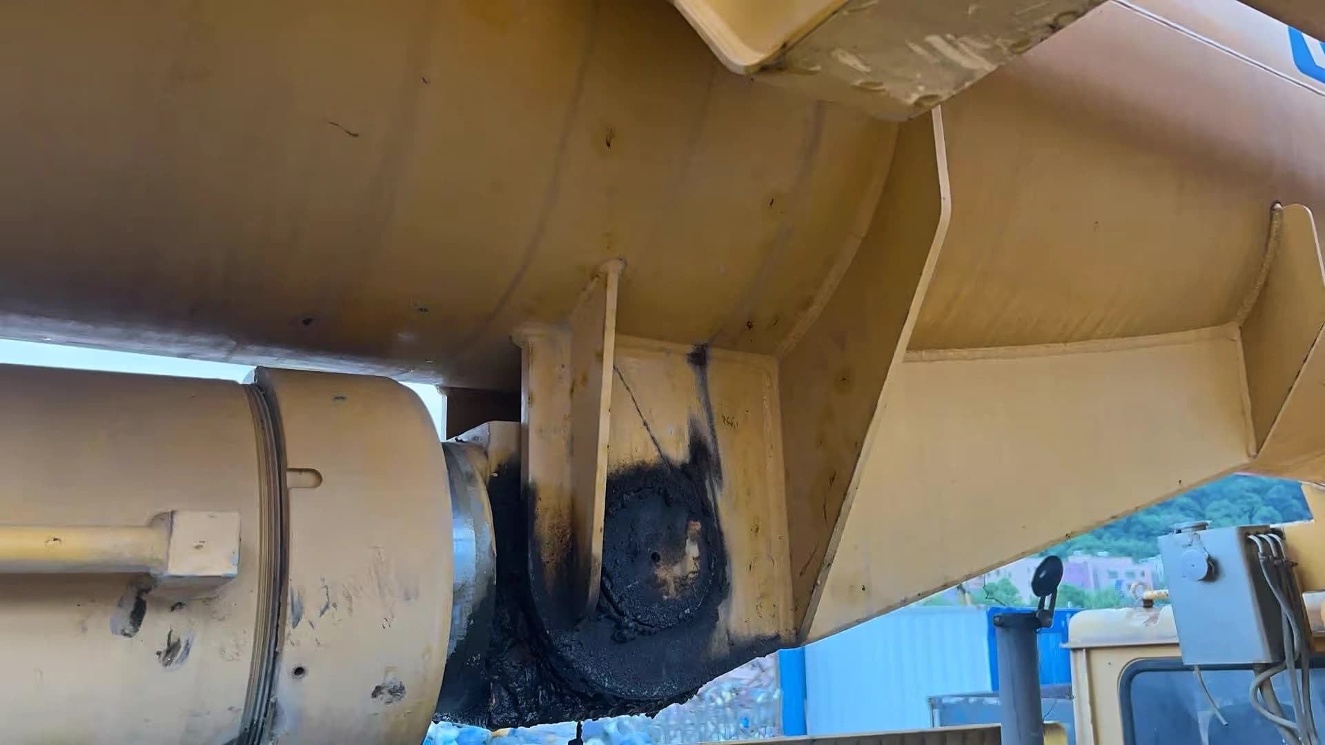 Used XCMG 70KA Truck Crane 15