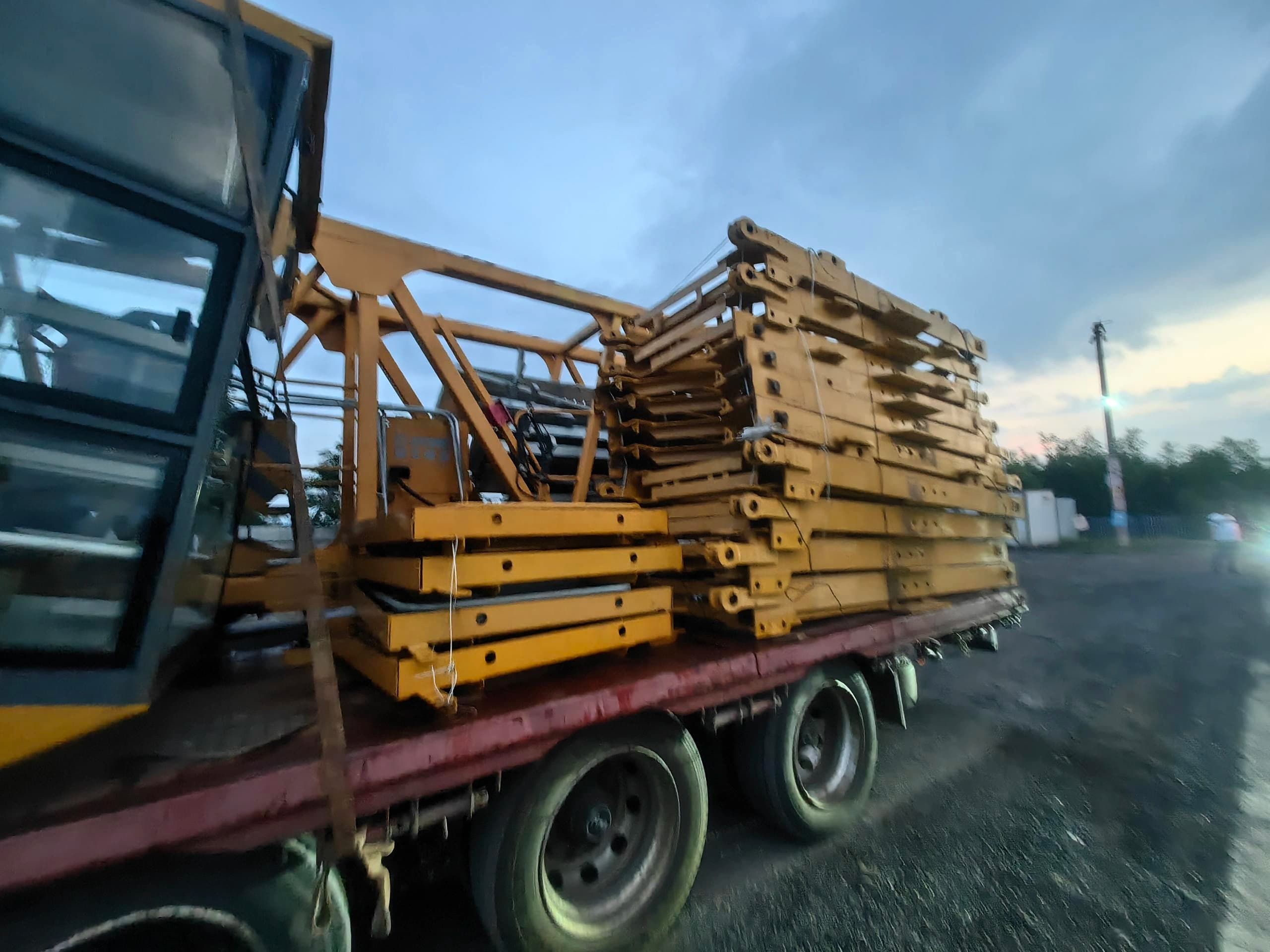 Used XCMG XGT6515B-10S Flat-Top Tower Crane 16