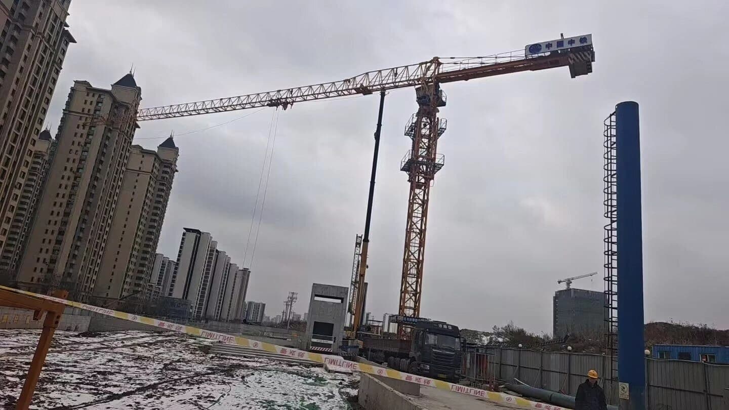 YONGMAO STT139-8T Flat-Top Tower Crane 5