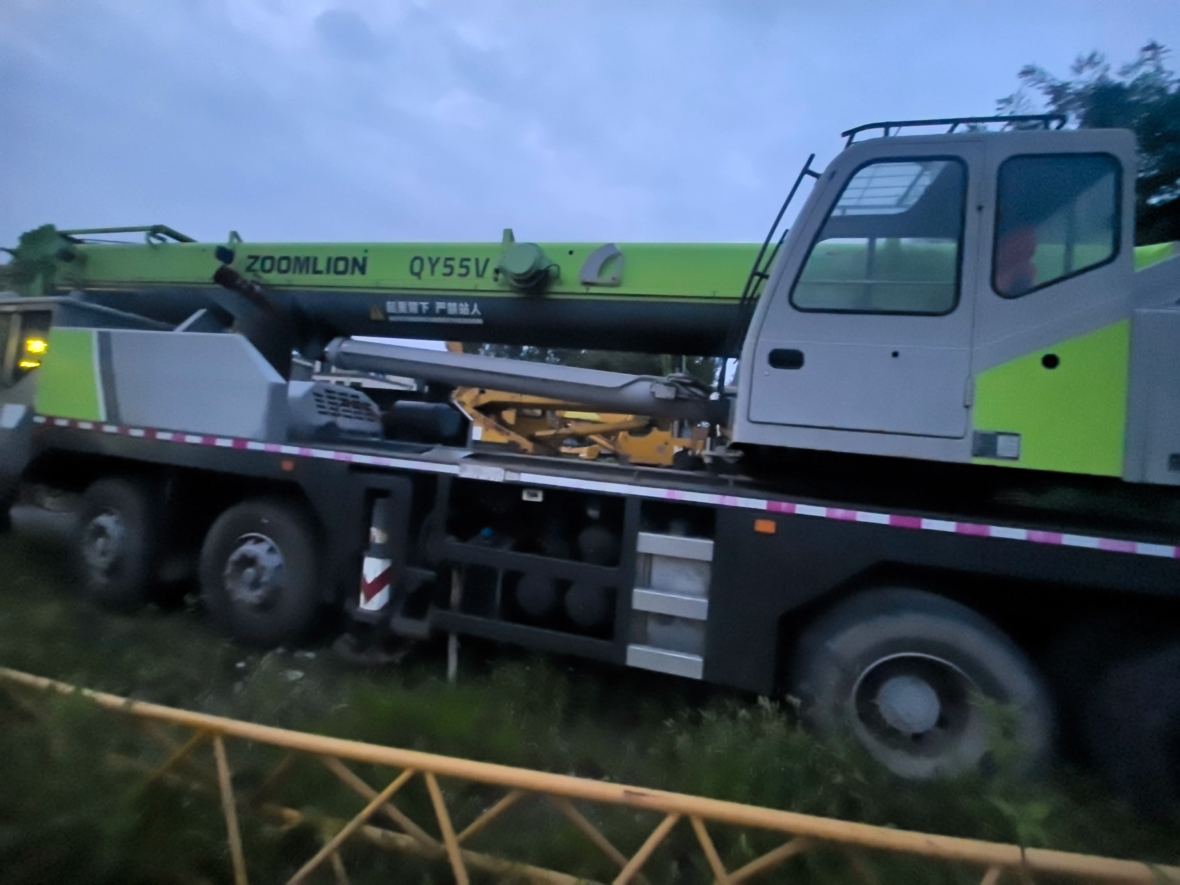 Used ZOOMLION 55 Ton Truck Crane 4