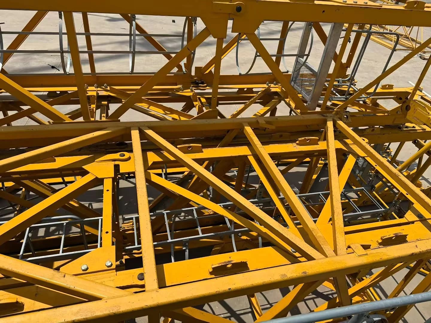 Used ZOOMLION 6515-10F Flat-Top Tower Crane 2