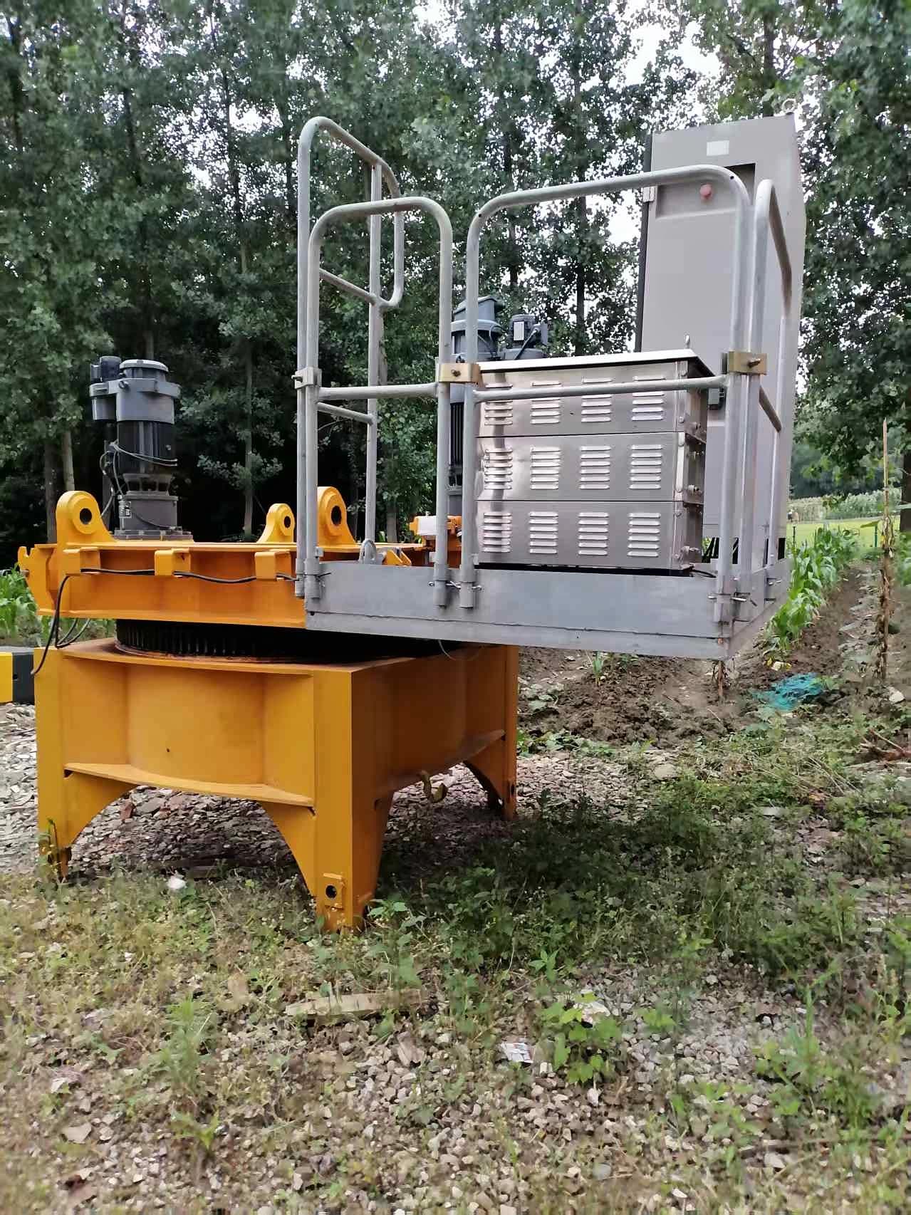 Used ZOOMLION 6515-8F Flat-Top Tower Crane 2
