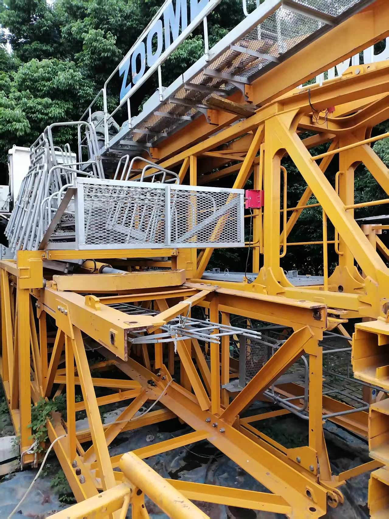 Used ZOOMLION 6515-8F Flat-Top Tower Crane 3